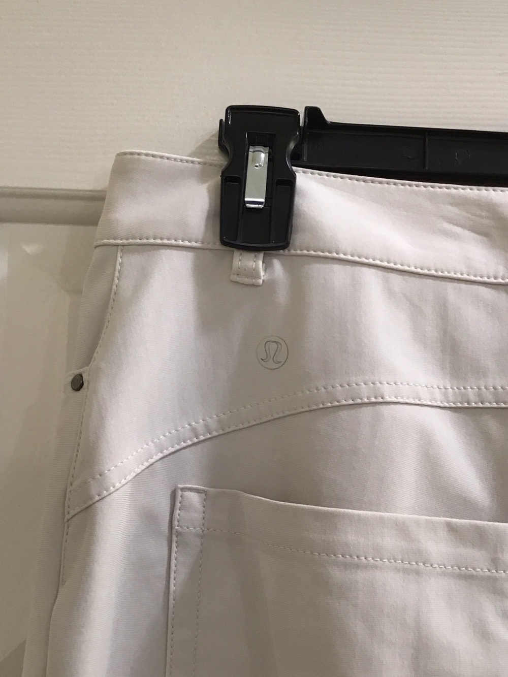 lululemon athletica Cream Wide-Leg Cropped Pants - Picture 6 of 13
